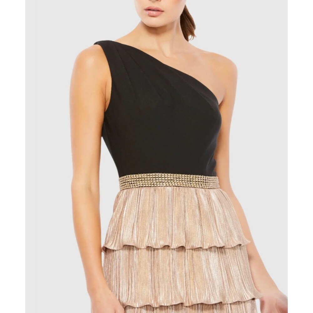 Ieena for Mac Duggal Black and Gold One-Shoulder Ruffle Tiered A-Line Gown Sz 6 - Picture 2 of 10